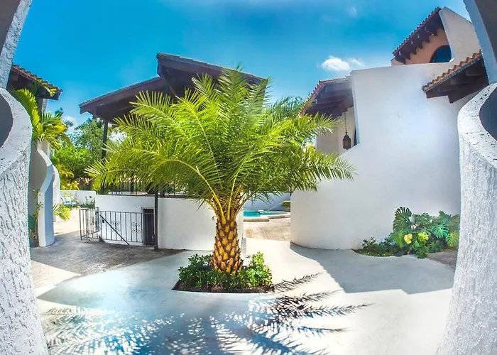 Villa At St. James Place “H”, Luxury, Pet Friendly